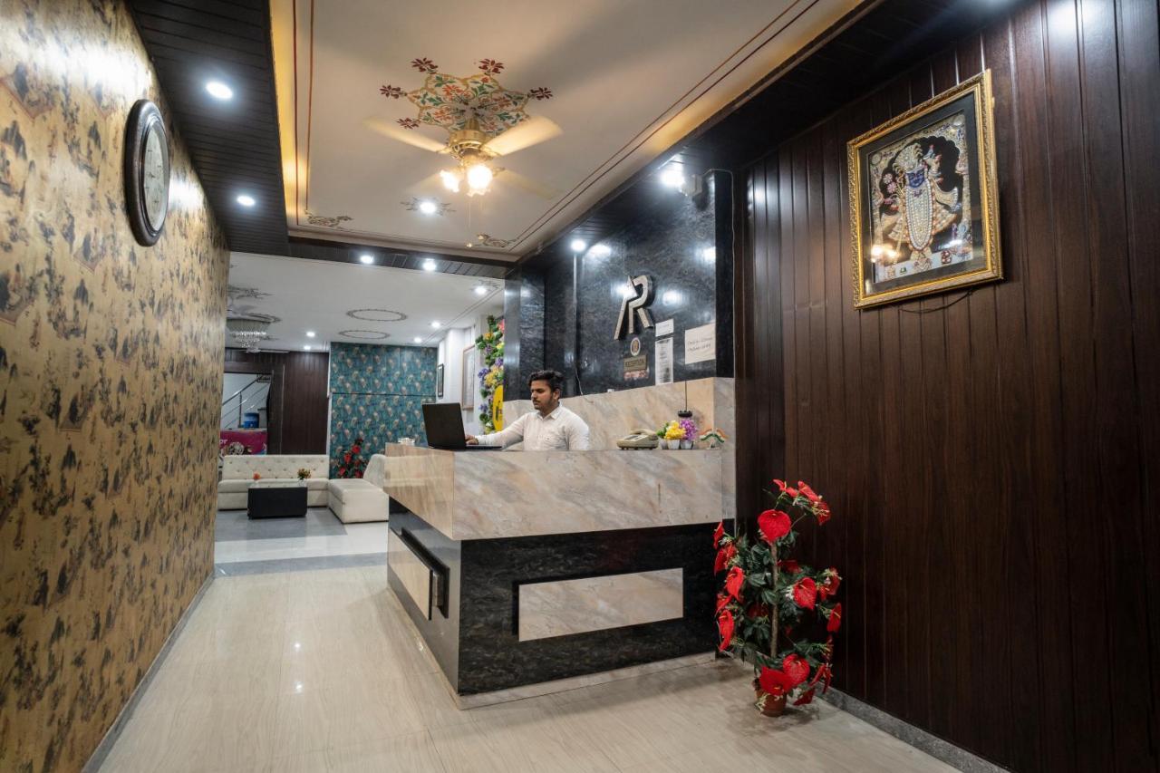 Tripli Hotels Arunoday Palace Udaipur Esterno foto